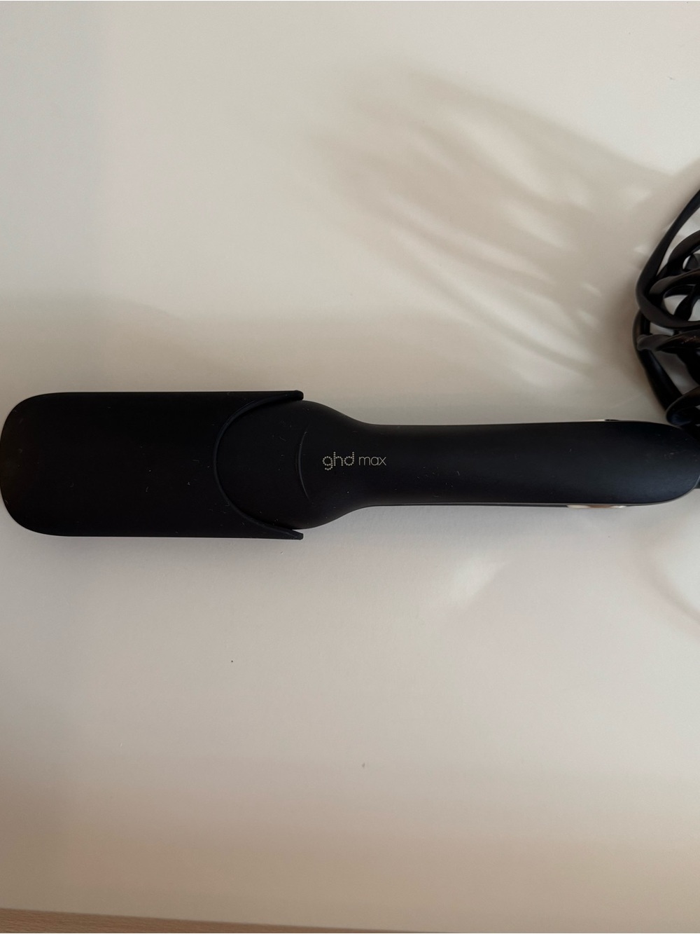 ghd Max Wide-Plate Styler in Black